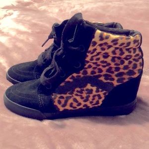 Vans cheetah wedge
